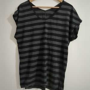 Icebreaker Women's Merino Wool V-Neck Shirt - Black & Gray Striped - M